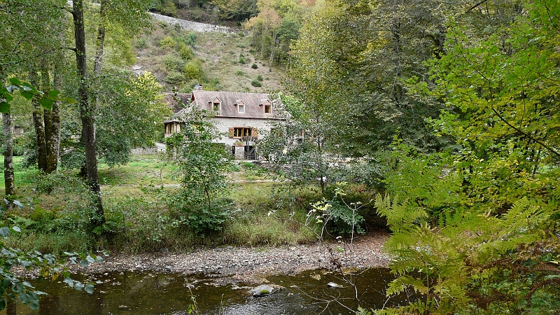 P1000055.JPG - Fresselines : le moulin