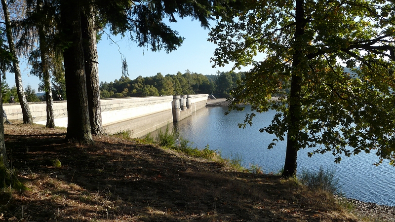 P1000073.JPG - Le lac de Vassivière